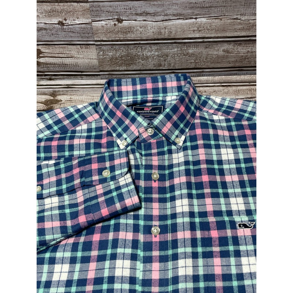 Vineyard Vines Performance Classic Fut Tucker Button Up Size Large